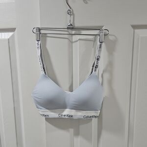 Calvin Klein Women's Light Gray Bralette